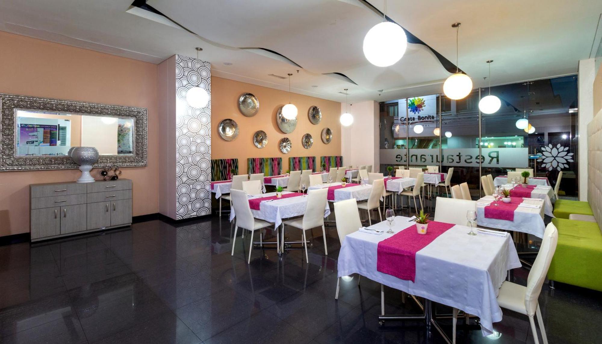 Hotel Baroca Monteria Exterior photo