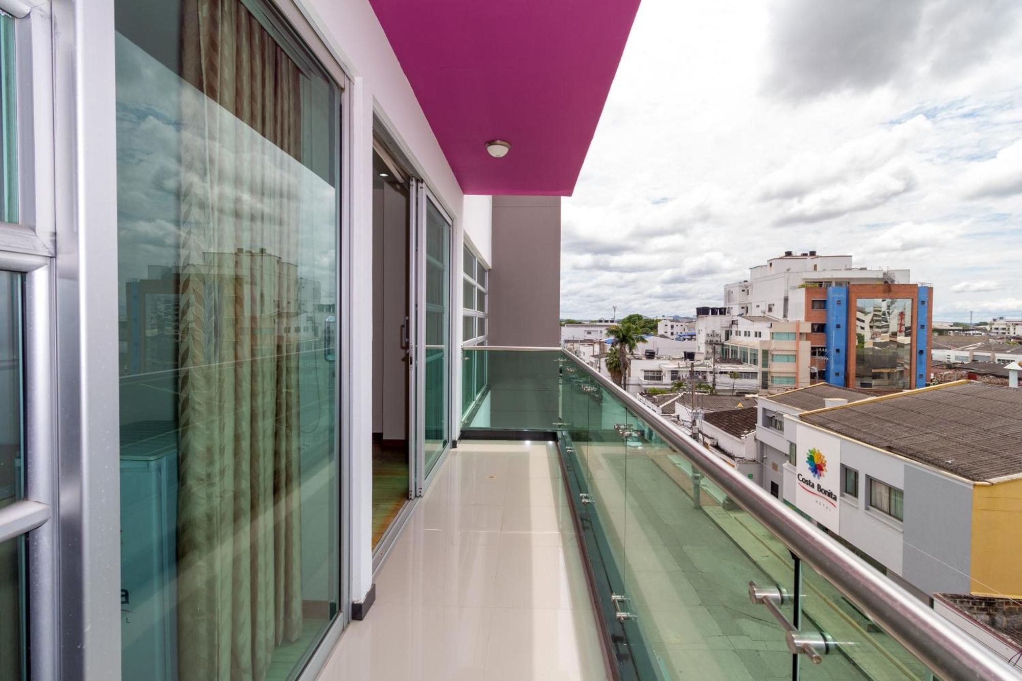 Hotel Baroca Monteria Exterior photo